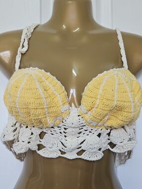 NWT Free People Crochet Bralette Top Sz M - Yellow & Cream shells Lemon Citrus